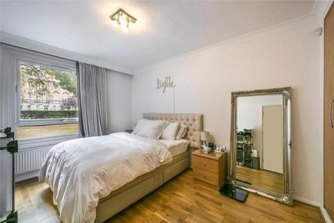 2 bedroom apartment to rent, The Water Gardens, London, W2