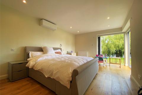 5 bedroom detached house to rent, Laleham Reach, Surrey KT16