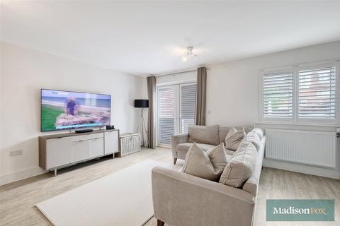 3 bedroom terraced house for sale, Five Oaks Lane, Chigwell IG7