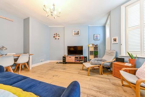 2 bedroom flat for sale, Elgin Avenue, Maida Vale, London, W9