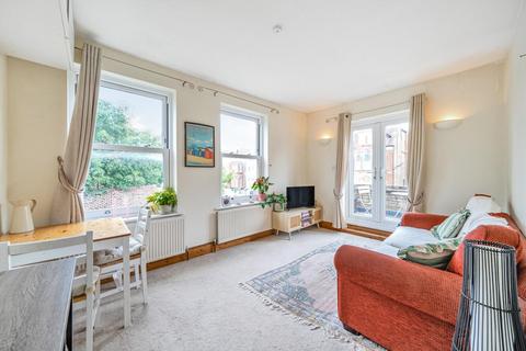 1 bedroom flat for sale, Kempshott Road, Streatham
