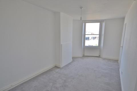 3 bedroom flat to rent, Montpelier Road, Brighton, BN1