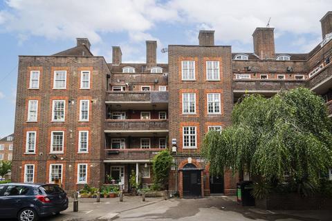 3 bedroom flat for sale, Frampton Street, St John's Wood, London, NW8