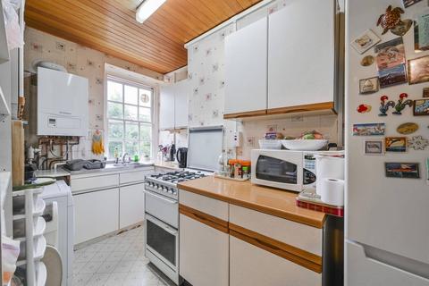 3 bedroom flat for sale, Frampton Street, St John's Wood, London, NW8