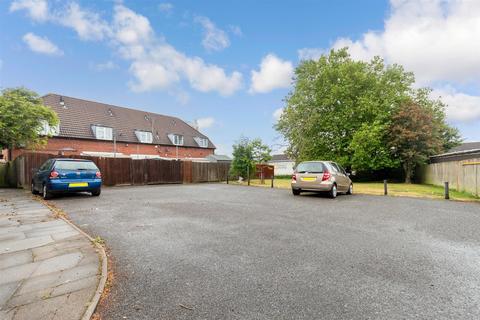 47 Selkirk Drive, Erith, DA8 3QR