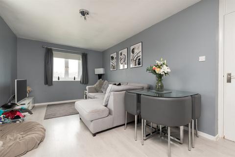 47 Selkirk Drive, Erith, DA8 3QR