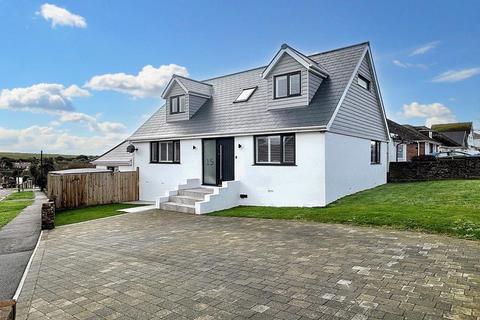 4 bedroom detached house for sale, Cissbury Crescent, Saltdean, BN2 8EN