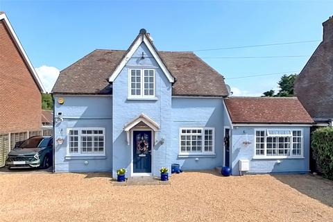 4 bedroom detached house for sale, Manor Road, Rustington, Littlehampton, West Sussex