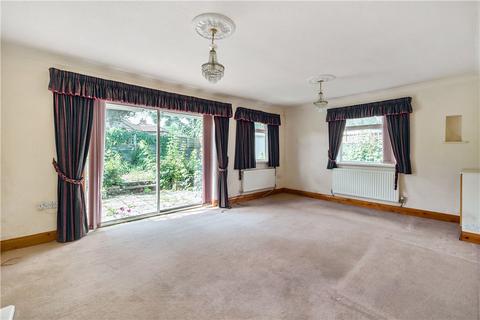 2 bedroom bungalow for sale, Vineyards Close, Charlton Kings, Cheltenham