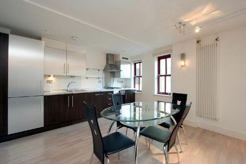 2 bedroom apartment to rent, Quaker Street, Shoreditch, London, E1
