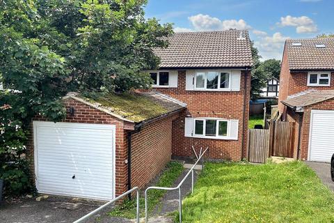 4 bedroom detached house for sale, Woodlands Close, Peacehaven, BN10 7SF