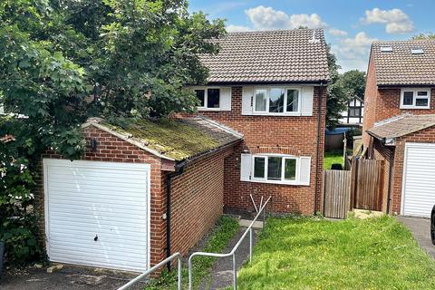 Woodlands Close, Peacehaven, BN10 7SF