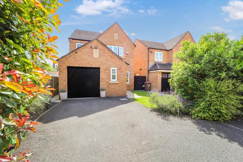 3 bedroom detached house to rent, Massey Close, Newton-Le-Willows, Merseyside, WA12