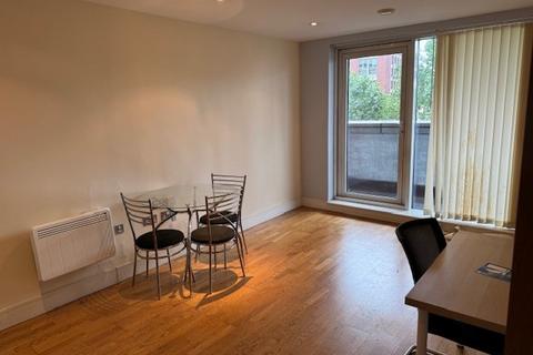 2 bedroom flat to rent, Wharfside Point South, Prestons Road, London, E14