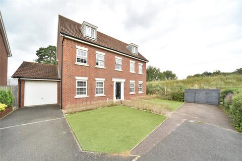 5 bedroom detached house to rent, Bilberry Close, Red Lodge, Bury St. Edmunds, Suffolk, IP28