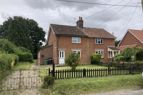 3 bedroom semi-detached house for sale, Hale Road, Bradenham