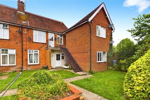 2 bedroom maisonette for sale, Greenham Road, Newbury, Berkshire, RG14