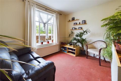 2 bedroom maisonette for sale, Greenham Road, Newbury, Berkshire, RG14