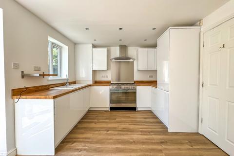 12 Macrae Road, Pill, Bristol, BS20 0EB