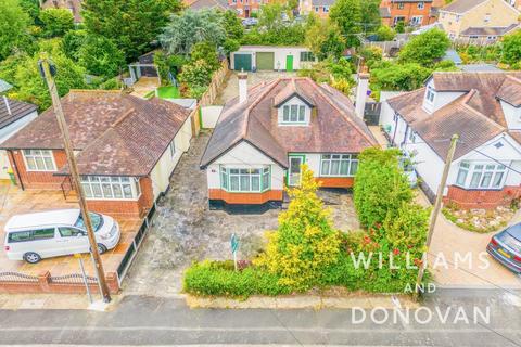 9 Bramerton Road, Hockley, SS5 4PJ