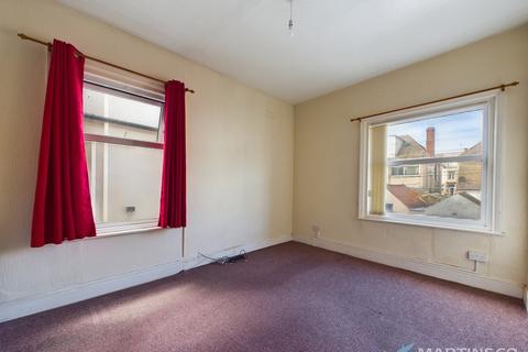 Studio to rent, Willshaw Road, Blackpool FY2