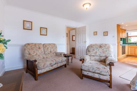 2 bedroom ground floor flat for sale, Beathwaite Gardens, Levens