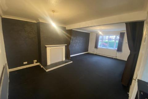 3 bedroom semi-detached house for sale, Houfton Road, Bolsover, Chesterfield, Derbyshire, S44