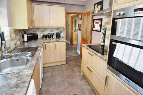 2 Larch Close, Oakworth, Keighley, BD22 7JU