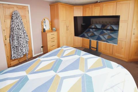 2 Larch Close, Oakworth, Keighley, BD22 7JU
