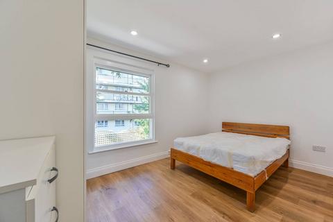 1 bedroom flat to rent, Keith Connor Close, Battersea, London, SW8