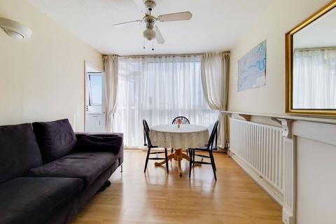 2 bedroom flat for sale, Vauxhall Bridge Road, Pimlico, London, SW1V