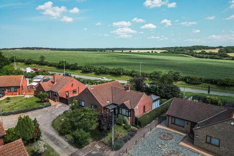 3 bedroom detached bungalow for sale, Hunstanton