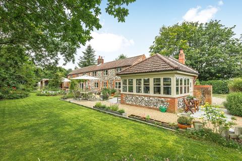 5 bedroom detached house for sale, Catfield