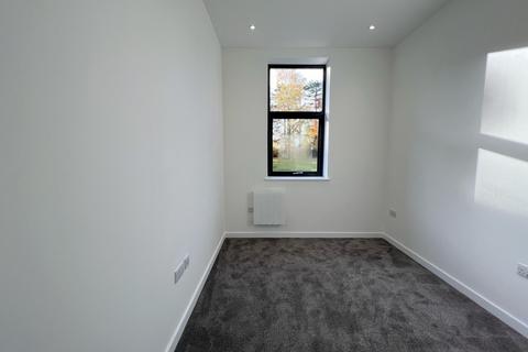 1 bedroom ground floor maisonette to rent, Springfield House, Ashwood Way RG23