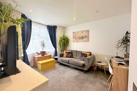 1 bedroom ground floor flat for sale, Ewhurst Road, Brighton, BN2 4AJ