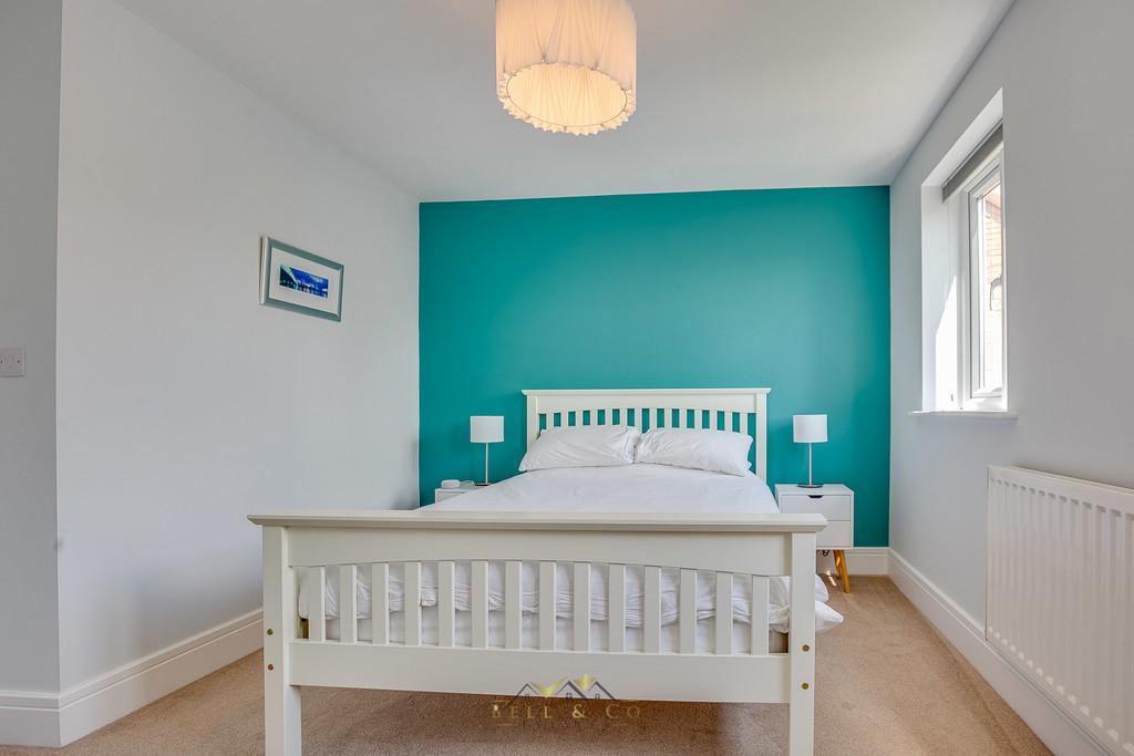 Bedroom 2.3