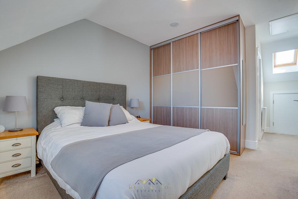 Bedroom 1.4