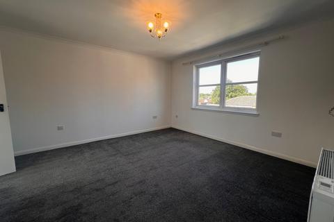 2 bedroom flat to rent, Candleriggs Court, Alloa, FK10