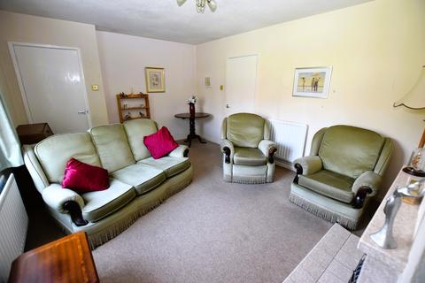 3 bedroom end of terrace house for sale, Alexandra Road, Market Drayton