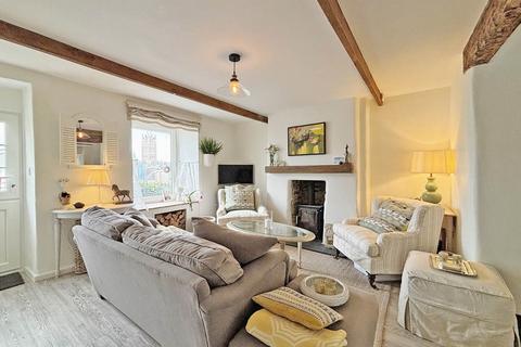 12 Pauls Row, Truro, TR1 1HH