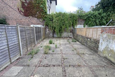 3 bedroom terraced house for sale, Collingwood Road, Southsea