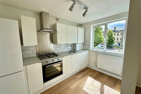 1 bedroom apartment to rent, Kensington Court, Bath, BA1