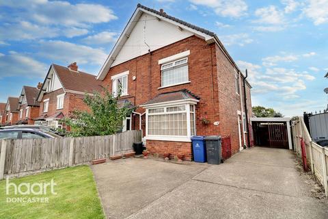 3 bedroom semi-detached house for sale, High Street, Dunsville, Doncaster