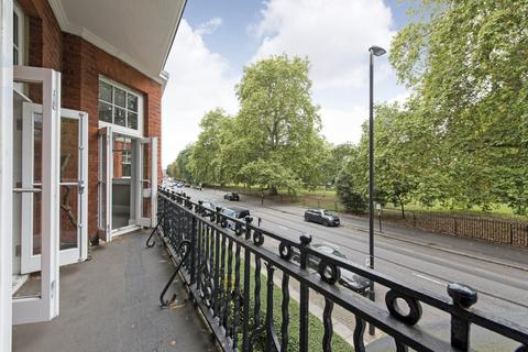 3 bedroom apartment to rent, Prince Of Wales Drive, Battersea, SW11