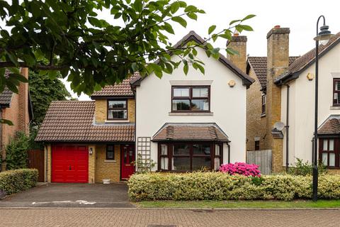 12 Howard Place, Reigate, RH2 9NP