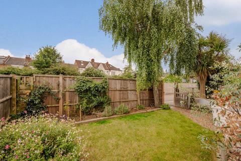 2 bedroom flat for sale, North Worple Way, Mortlake