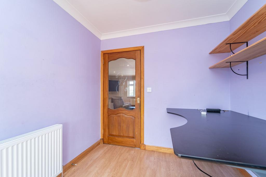 Office/Bedroom 3