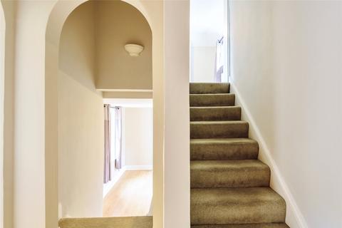 Flat 3, 29 Queens Road, Wallington, SM6 0AG