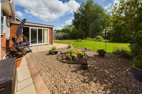 2 bedroom detached bungalow for sale, Brookside Avenue, East Leake