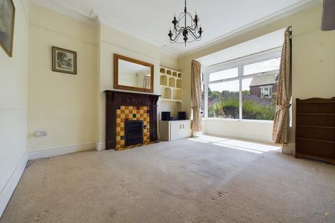 3 bedroom semi-detached house for sale, Scalpcliffe Road, Burton-on-Trent